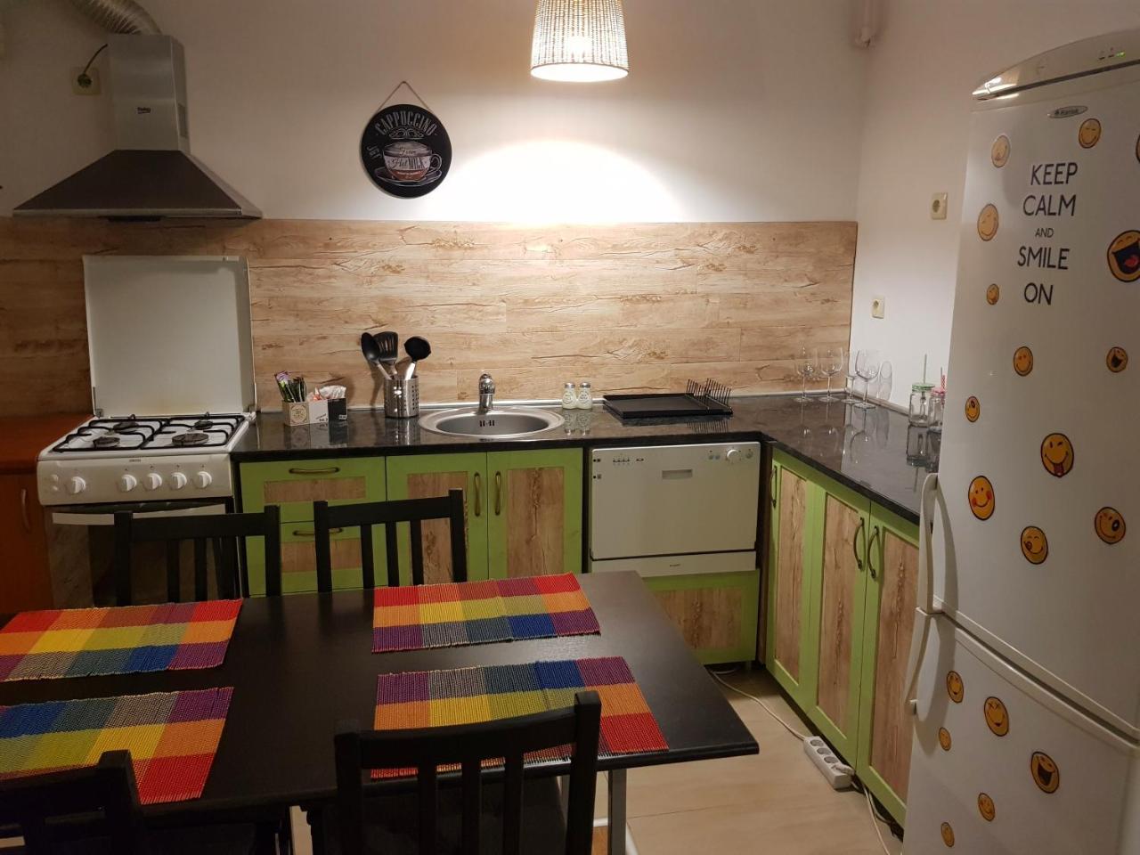 Modern Apartment With Pool In North Bucharest Cretuleasca Esterno foto