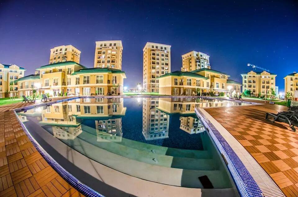Modern Apartment With Pool In North Bucharest Cretuleasca Esterno foto